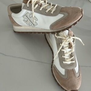 Tory Burch vintage nylon sneaker, BRAND NEW, never worn size 7
